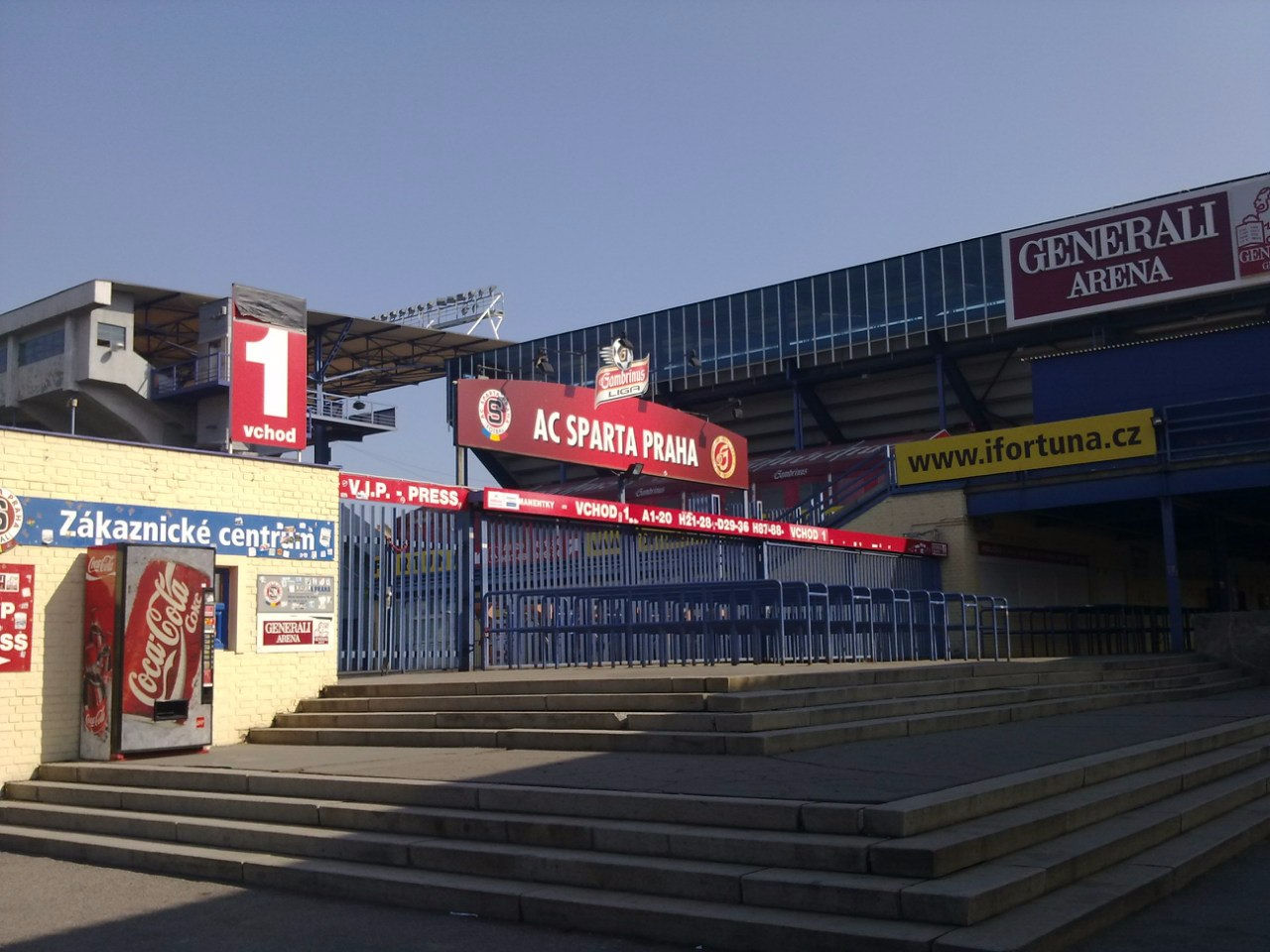 Первое знакомство с Европой. Прага