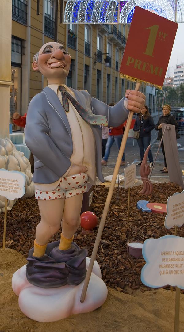 Las Fallas&nbsp;&mdash; весёлое огненное безумие в&nbsp;Валенсии.