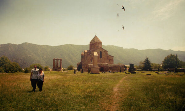 ДЯДЯ СУРЕН, БАСТУРМА И&nbsp;НЕМНОГО ЛЮБВИ/ч.1