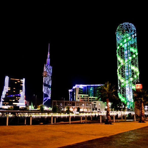 Батуми. Удивляющий и беспощадный